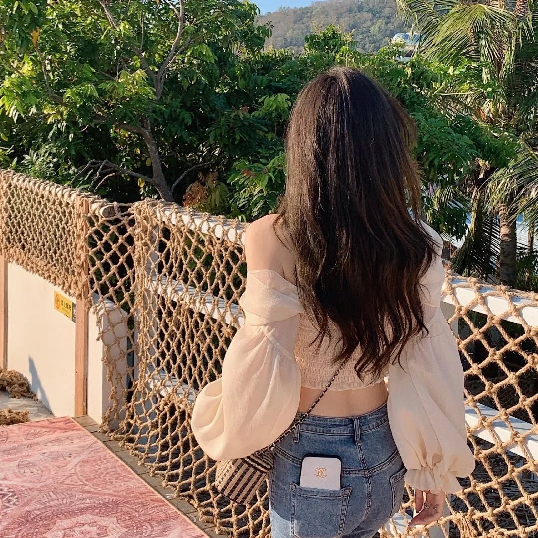 重生成仇人小叔继承万亿家产