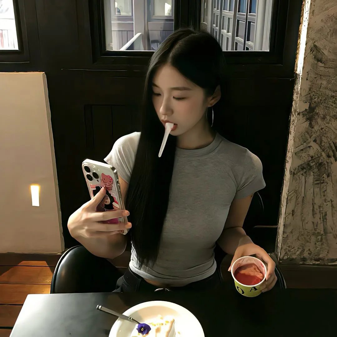 镇巴女子